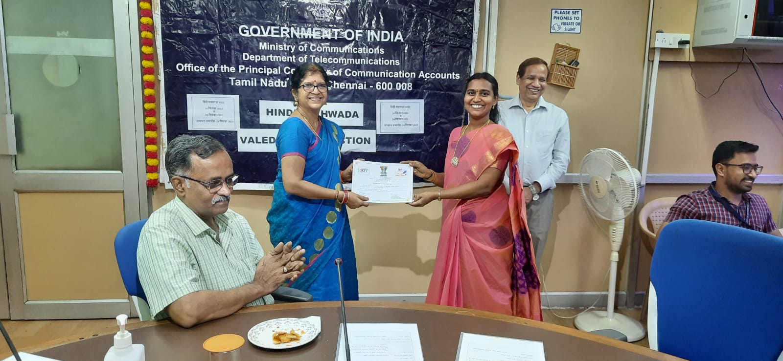 Hindi Fortnight 2022 prize distribution